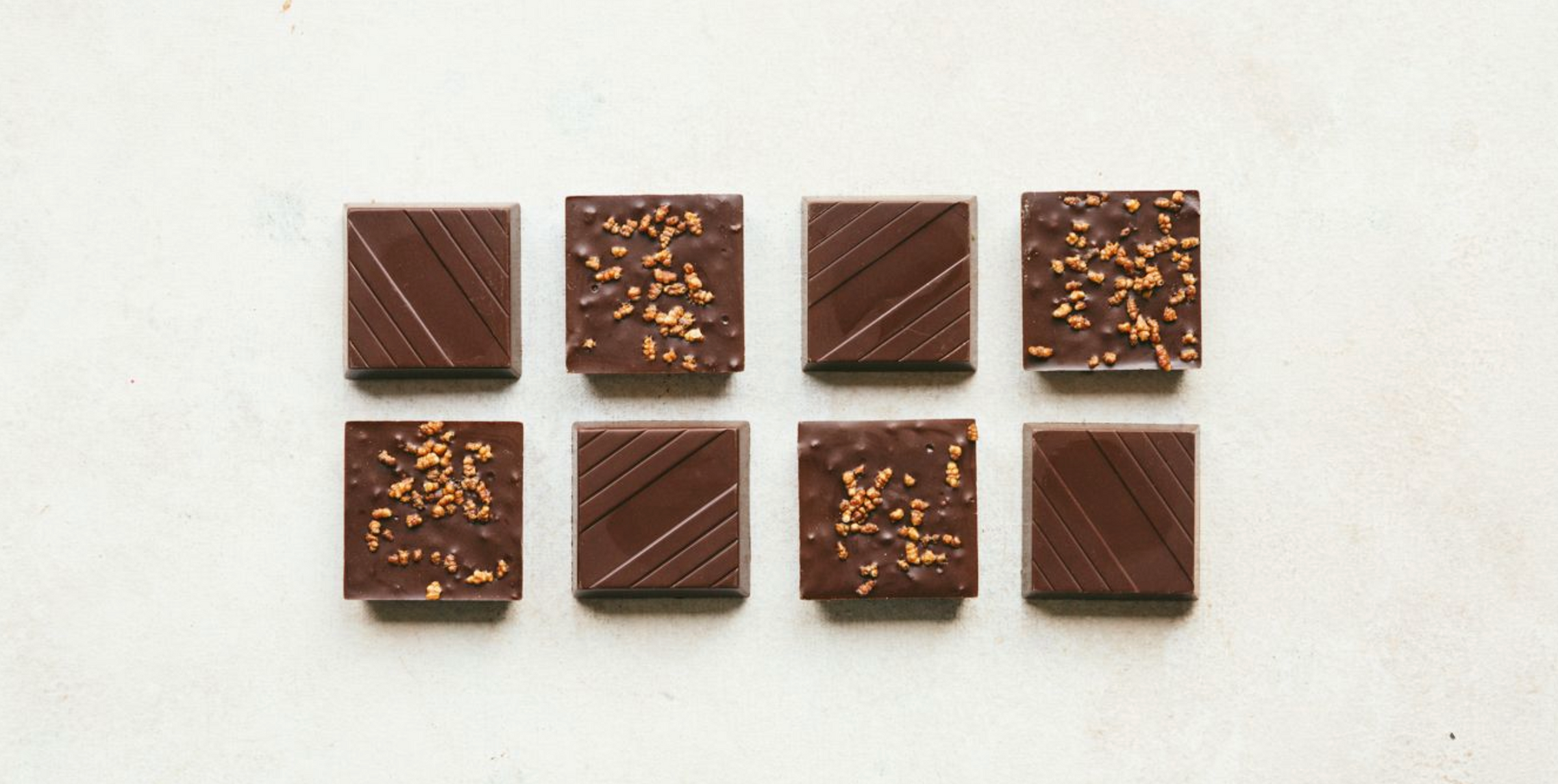Tulā chocolate squares